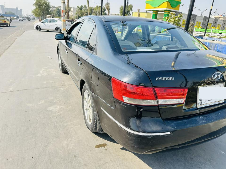 سوناتا 2009 وارد الخليج
رقم بغداد سنوية
السيارة نضيفه كير و محرك 2400 
مري تحكم جام اوتو وعليه عازل حراري تدفئه تبريد فول
نهايه السعر 115 جاهزه من كلشي 
*********** واتس اب
