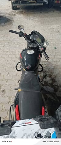 بولسر موديل ٢١ السعر ٩٠٠ مدينة الصدر  ‏‪07710646680‬‏