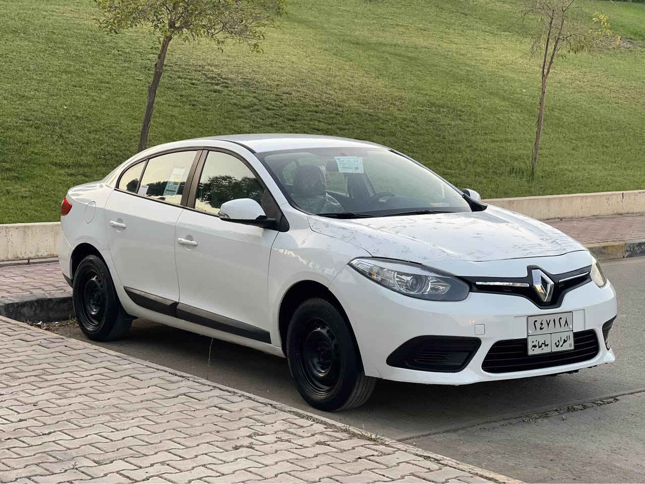 Renault Fluence 2016

سعری ٦٩ گەڵاو معامەلە 
دووپارچەی بۆیاخە 
سەیارەکە سفری ئێرە یە 
هەیکەلی سەیارەکە زۆر جوانە 

ناوزەردە
گێچ ئەلکترۆنیە 
دەبڵ گێڕە 
سوکان ڤۆلیۆمە 
لایت لیدوو عەدەسەیە 
ئاوێنەئیشارەتە
Abs 

مەکینە مەرخوبە 
گێڕوو مەکینە بەشەرت نەکراوەتەوە
١٠٠ هەزار کیلۆمەتر ڕۆی شتوەیە 
تەبرید بەشەرت 
تایەی تازەیە 

سەیارەکە لە سلێمانیە 

ژمارەی موبایل *********** السليمانية, العراق
