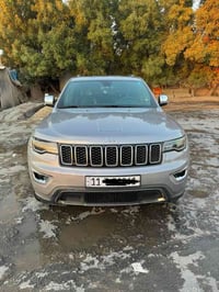 جيب شيركي لمتد للبيع ضرر سطحي بابتين الجانب الايمن وجاملغ الخلفي والبا...