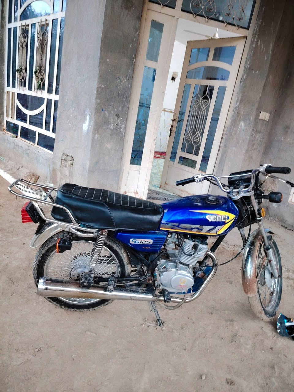 سلام عليكم دراجة تايكر للبيع موديل 2020 كهربائيات شقاله أوراق اصولي السعر 400وبيه مجال رقمي لي يحب يتفضل ***********  مكان بابل
