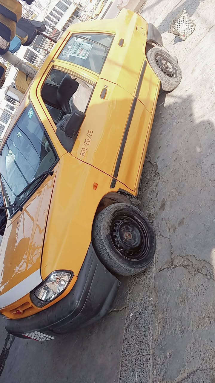 سلام عليكم سايبا 2018 مكفولة عدة الجاملغ الخلفي سيارة خير من الله وتخم تاير جديد وبسمي ومصفرة هيئة وغرامات والسنوية2029 والمكينة بيه خيط تبخير وهاذة رقمي*********** السيارة سعره40وبيه مجال للطيبين
