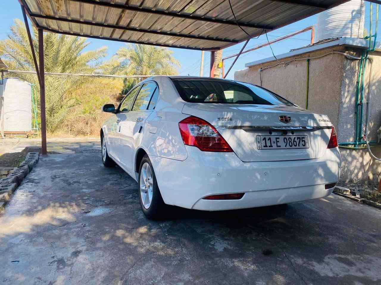 سلام عليكم
جيلي امكراند ec718
الحجم الصغير
موديل  2013  شكل  2014 الدشبول السود
سياره مكفوله من ضربه وصبغ وتبديل
عده ربع هلال خلفي  فقط
سياره كلش نظيفه وكله ع بلادي
ماشيه. 88 الف 
كشنات جلد
كير محرك بلادي خير من الله
محرك 1800cc
تخم تاير جديد 4
صدر كامل جديد
باتري جديد
دواخل كلش نضيفه وضع شركه
كهربائيات كله شغاله بدون اي نقص
تدفه تبريد شغال
السنويه بسمي مشروع وطني
تحويل مباشر  سنويه لل30 هزه جديده
رقمه بغداد انكليزي
 السعر المطلوب.  75 وبيه مجال للشراي
للاستفسار الاتصال على الرقم 
*********** غيث
