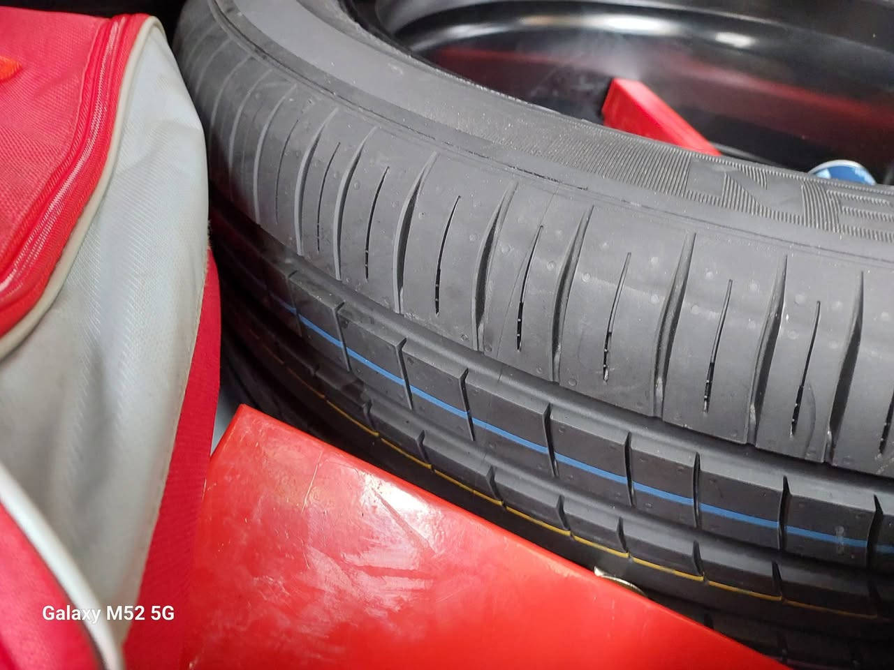 سلام عليكم أسبورتج خليجي موديل 2024 بسمي مري شفط كشنات بيجي كشنات كهرباء جهتين  رقم موبايل ***********  سعرها 225 ورقه
