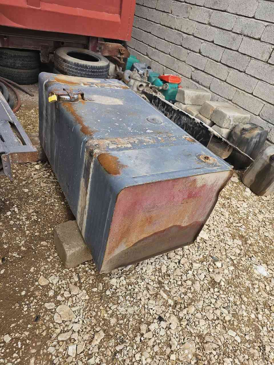 السلاعليكم تنكي مال كاز ٤٥٠ لتر
#سعر ١٧٥ الف بي مجال  ستفسار عل ***********
