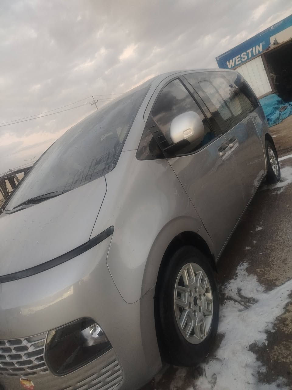 ستاريه  2025 سياره جديده دخول جديد بدون رقم سياره كاز سياره مشترك سياره نظيفه بمعنى الكلمه سعر 210وبيه. مجالوهذا رقم تلفونه *********** وثير ***********
