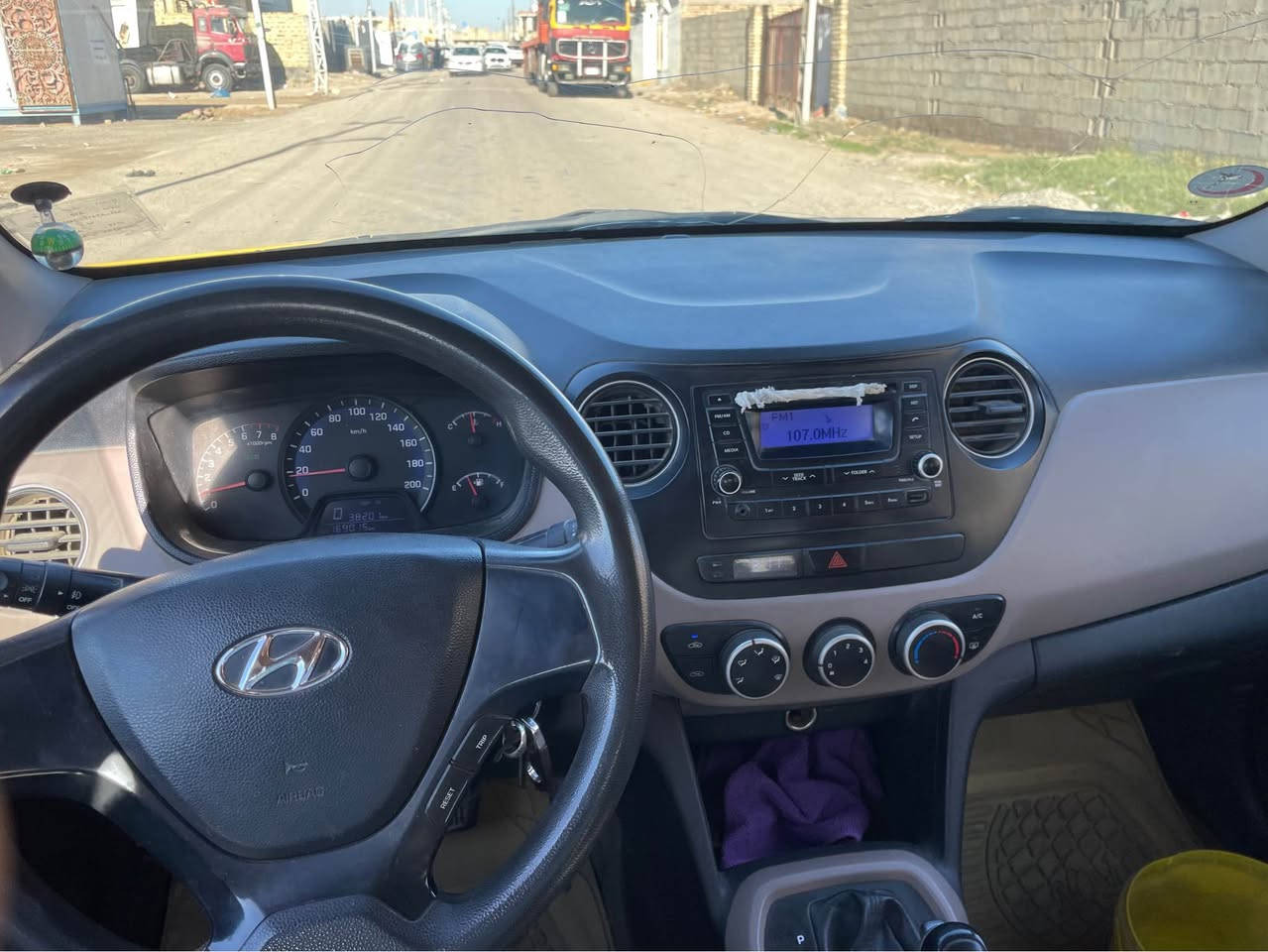 هيونداي i10 موديل 2016

خليجي صبغ عام اصفر بدون حادث

سياره اقتصاديه محرك وكير مكفولات 

نقص راديتر تبريد

رقم ميسان الماني 

السعر المطلوب 65 وبيه مجال 

 مكان السيارة ميسان *********** عمارة, ميسان
