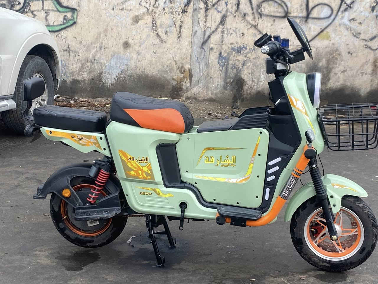 دراجة اكس900 الاستخدام شهر الدراجة موديل 2025 5بطاريات ملف 2000 تمشيك بشحنة الوحدة 40-50كيلو متر السرعة 52-60 الكهربائيات كلهة شغالة السعر 550قفل العنوان بغداد حي العامل ***********
