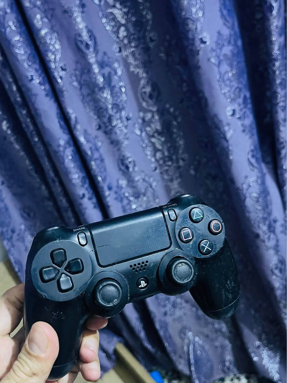 جوستك بلي فور  سلم باله شغالات نظيفات القطعة ب25 بيها مجال للشراي حگ الجية 
+يدات  اصلية طافيات عاطلات ابيع هيج فحم  القطعة ب5 قفل ورجاءٍ بدون عملة 
رقمي ***********  ما عندي توصيل 
مكاني بغداد حي اور ام الكبر مقابيل مدينة الصدر قطاع 26 
ما انتظر اي شخص يجيني ابيع وافحصه الك وانطية الك الشغال  اما العاطل فحم هيج هالموجود ويدلل الشراي بغداد, العراق
