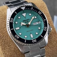 ساعة • مرفقات أصلية • كارت ضمان دولي