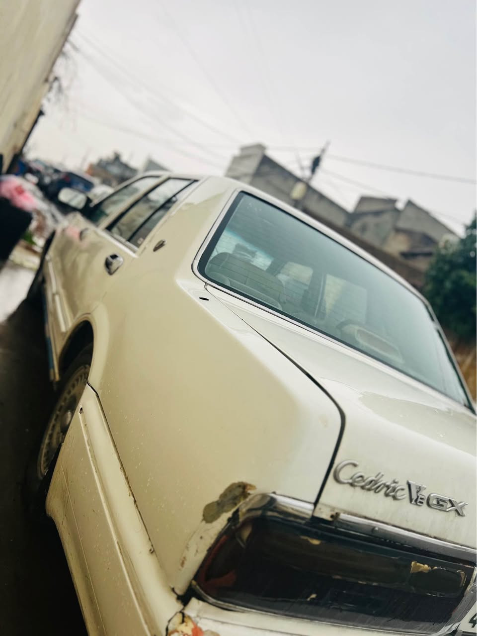 نیسان سدریك 2001
تەبرید لەسەر سویج 
گێر و مەكینە و ئەكسل لۆك
مەكینەی ئەورپی هەفتەیەكە بۆی بەستراوە
رەقەم و سەنەوی تا كۆتای 2030 تازەیە 
سەیارەكە زۆر خاوێن ماوەتەوە 
تەنها كورتە مەسرەفێكی دەوێت دوو سێ پارچە و دەعامیەكانی بۆیاغ بكرت باقی زۆر توند و تۆل و مەزبوتە 
دەعم و لێدرانی قورسی نیە
سەیارەكە غاز و بەنزینە
سعر 23 وەرەقە و کەمێك مەجال
شوێن / هەولێر
بۆزانیای زیاتر نامە بنێرن لەخزمەت دام. أربيل, العراق


**إذا كنت صاحب هذا الإعلان وتريد حذفه لأي سبب، رجاءا أرسل رسالة إلى الدعم الفني**