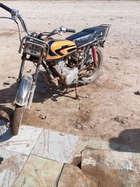 مديل 2018 شاصي نضيف مكينه نضيفه  0787375495