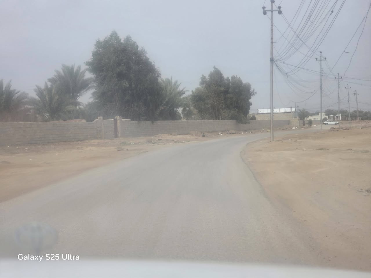 بيوت العد ثلاثه بساج واحد للبيع في منطقة زنكوره الامام ويس قرب جمعية العسافي مساحة الارض الكليه مع البيوت دونم و 1000 متر تباع نصفين او كامله الارض والبيوت واقع حال لازراعي ولاطابو مكفوله من اي مشكله عشائريه للاستفسار ***********
