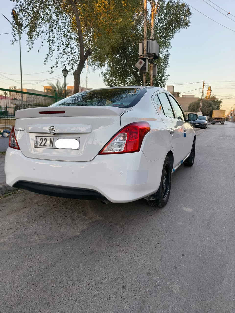 نيسان سني للبيع موديل 2025
رقم اربيل الدولي بأسمي
سياره ماخذها زيرو ومرقمها بيدي 
موصفات السني المعروفه
شاشه تدعم الكار بلي
4 جام كهرباء
ويل 15 
داخل بيجي 
تحكمات ستيرن
اشاير بل مري وتحكم بل مري
يدات نيكل 
سبايدر
حساسات خلفيه وكامره خلفيه
تبريد قطعتين
سياره نضيفه جدا وعله وضع الشركه مكفوله كفاله عامه مكينه وكير وصبغ وضربه وبارد فقط شخط خفيف جدا غير واضع في الجاملغ الخلفي عله كد ٤ اصابع بدون صبغ بدون تكحيل سبير مانزل دواخل جديده جدا ماشيه 18 حقيقي وعله الفحص السعر نقدا 131 بي مجال حك الجيه مكاني بغداد الكرخ غير متواجد فيس الشراي يتصل بأي وقت *********** وتساب موجود المو شراي يدعينه برزق
