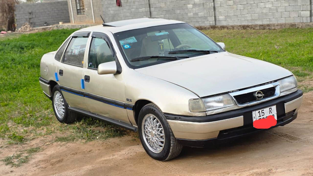 يالله اوبل فكترا للبيع موديل 93
محرك 1800دوش فتحه كير محرك صدر تخم تاير 
رقم جديد تحويل مباشر سياره مال جناي سياره احسن 
من الصور مكان السياره الانبار الرمادي جزيره البوعبيد
السعر35مجال بصيط للستفسار ***********
