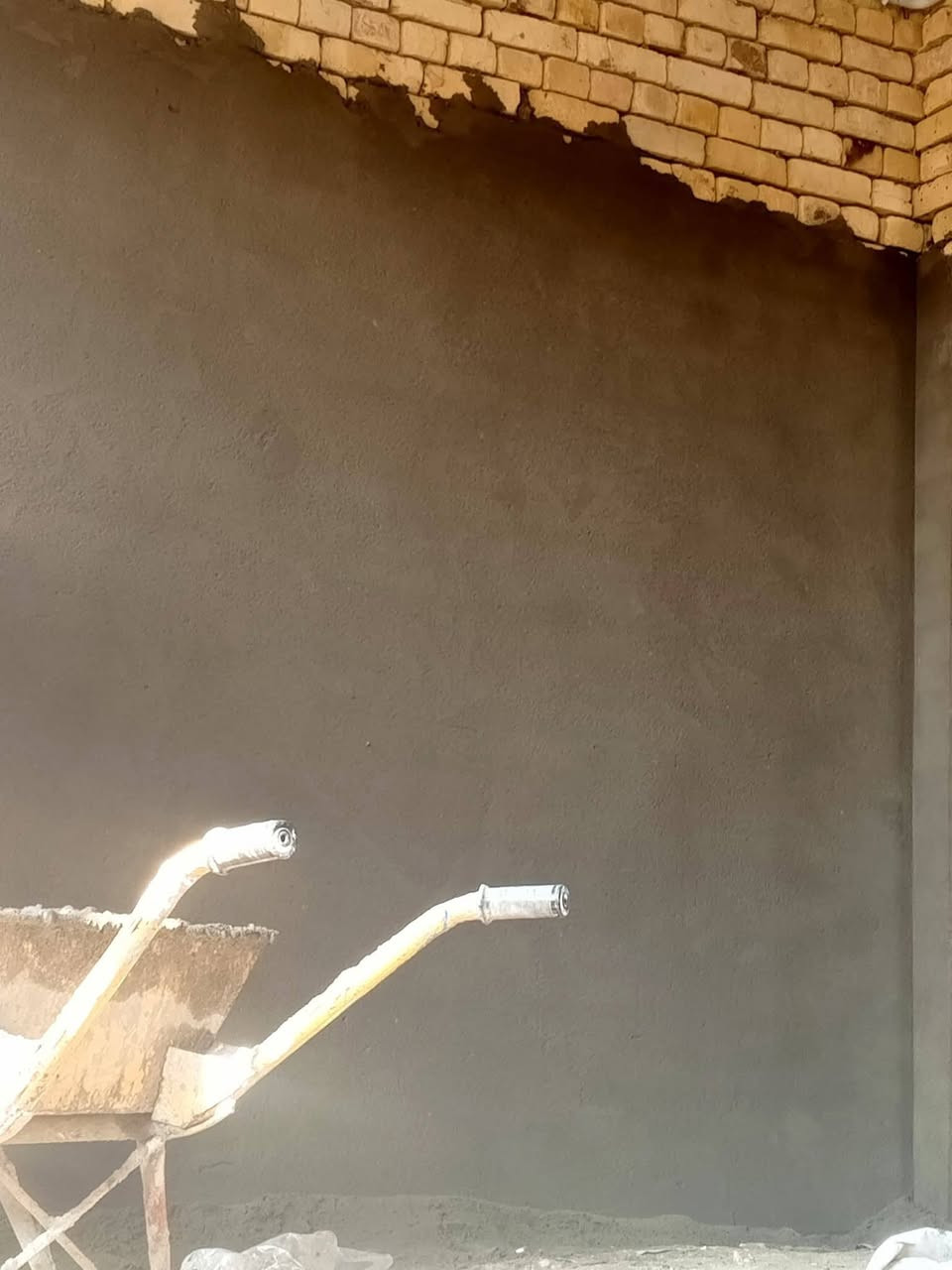 سلام عليكم عملنه لبخ بياض نثر قطعي يوميه وعل متر ***********
