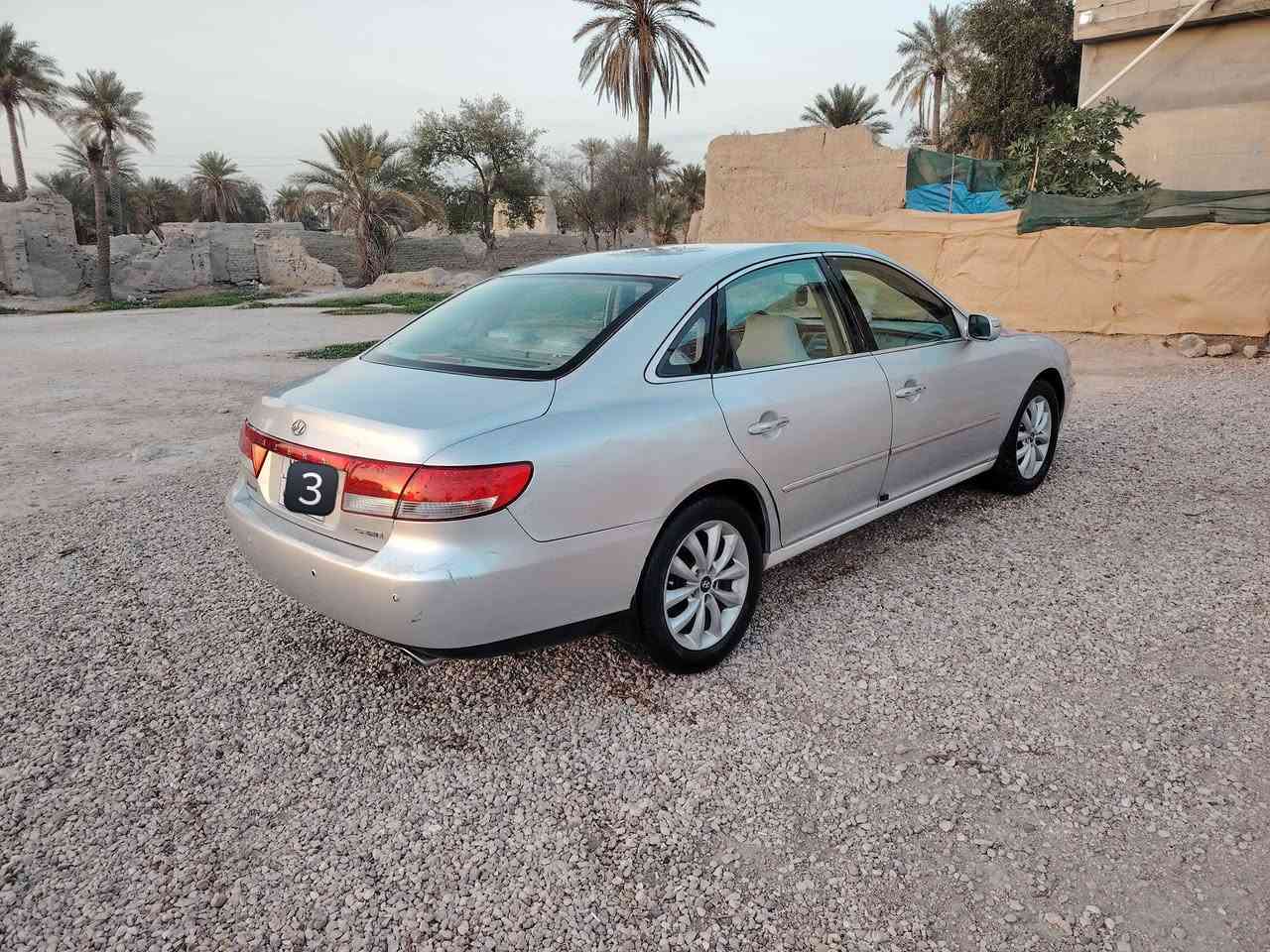 ازيرا موديل 10 محرك سته سلندر فول عده البصمه أدوات بيها كص جنطه محرك كير نظيف صدر امامي وخلفي جديد باتري جديد ابيع كوم حديد موجوده في مندلي سعرها 50 ورقة تفاصيل أكثر ع الرقم ***********
