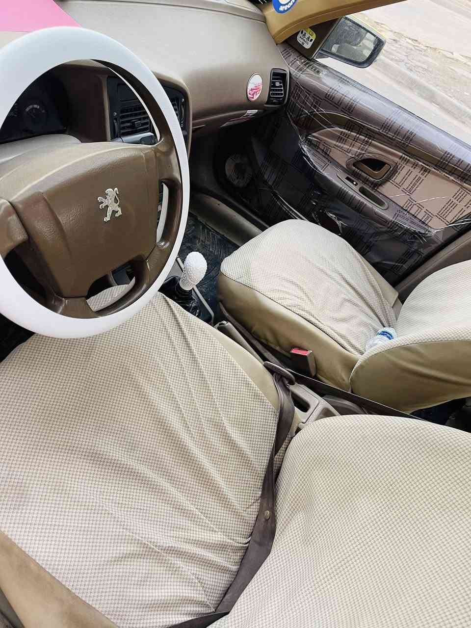 سلام عليكم لل بيع بيجو بارص موديل 2015 سياره بيه قطعه وحده صبغ لباقي كفاله محرك فرنسي لقطره لبنص كارتون كير حداديه تخم تاير تبريد ثلج رقم بغداد مصفره هيئه وغرمات عنوان بغداد سعر ٣٩ رقم ***********
