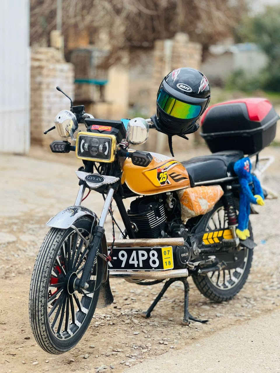 سلام عليكم اريد بوكسر دايوان مراوس  بسونك سبفان مديل 25شكل لحديث اوراق كاملة دراجة شرط معدل برغي ماناقصهة مكاني قريب على تقاطع لقدس ***********
