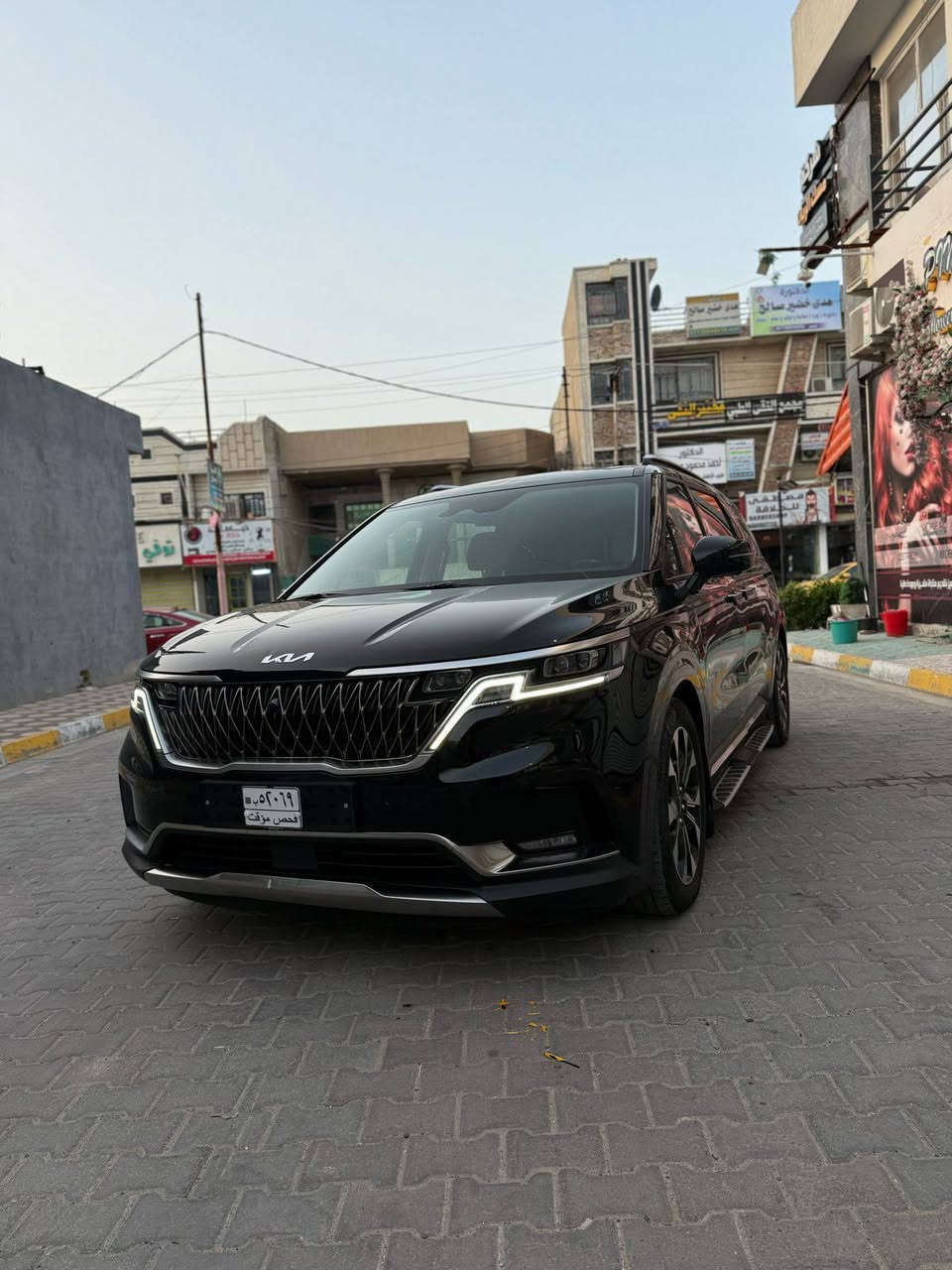 للبيع {For Sale}
Carnival VVip 2023 
V6(3600)
مواصفات كوريا مواصفات خاصه 
وارد كوريا 
رقم بغداد مرقم كامل بغداد
تخم تاير جديد80%
حداديه صدر 100%
عازل حراري 100%
تظليل متحرك 100%
ألحادث طبعا تعرفون الكوري ميطلع صور بس تكدر وين ميعجبك تفحص و تتأكد من كلامي 
السياره بيها باب سائق و خلفي و التكم مال الابواب و شويه من التكمه الفوك مال السكف 
السعر رخيص الي يحب يتصل او يتفضل يزورنا و شوف السياره احنه لا معرض ولا محل عمي هذا حلالنا و نريد نبيع بلاش *********** ***********
