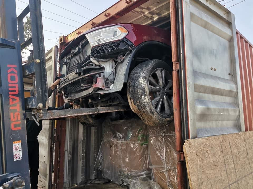 محلات موبار لتجاره الادوات الاحتياطيه لكافه السيارات الامريكيه جديد و تفصيخ 

العنوان الفرع الأول كربلاء حي الصناعي البلوك الثالث شارع الرايه مجاور محلات محمد منيدح موبار1 *********** 
باداره حسين جبار 

الفرع الثاني كربلاء حي الصناعي البلوك الأول شارع السايدين
الرئيسي آخر محل على اليمين مجاور معمل البلوك موبار2
***********
لايوجد لدينا فرع آخر غير المذكور 🛑🛑🛑

لتجاره قطع غيار كافه السيارات الامريكيه جديد وتفصيخ جيب جارجر دورنكو جالنجر أفنجر جيب كومباس c200 جورني اوباما دوج رام جيب بزون باسفيكا دوج كرفان جيب رينكيت لبرتي كومندر ماليبو امبالا كوينكس شوفر كروز سونك شوفر تراكس تاهو يوكن جمسي سيرا جمسي تيران اكاديا بلايزر كاديلاك كمارو كافه السيارات الامريكيه وقطع غيارها🛑🛑🛑
