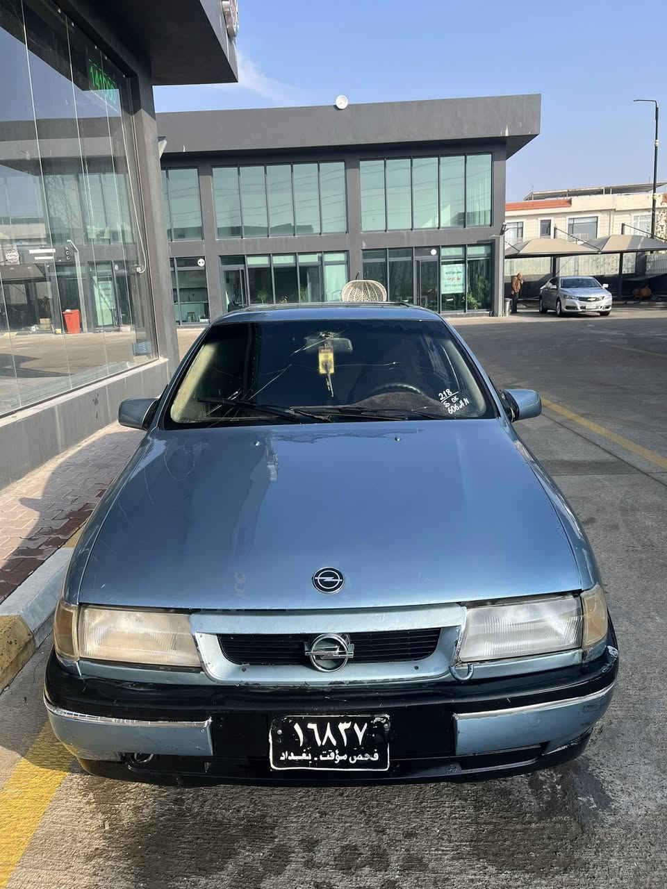 ئۆپڵ مەکینە ١٨ مەرخوب بێ دەعمو لێدراوی بێ ڕزیوی ماشاللە زۆر جوانو پاک ماوەتەوە بێ مەسرەف سەنەویو وەکالەتی لەگەڵە گێرو مەکینە بە شەرت  تایەو ویلی لۆکی بۆ بەستراوە 
لە سلێمانیم *********** 
٢٥ گەڵاو مەجالێکی برایانە
