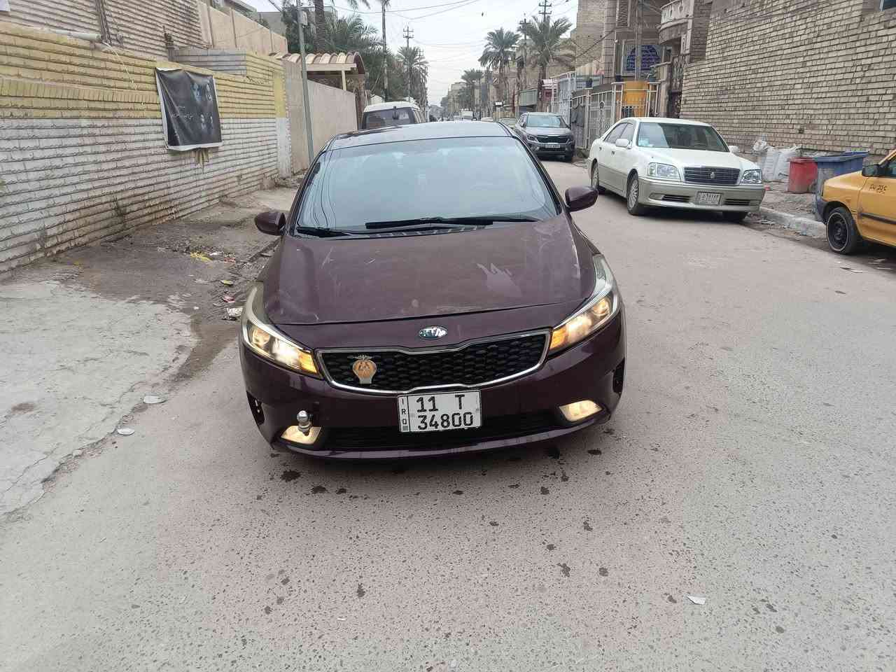 السلام عليكم الادمن المحترم فورتي موديل 17 سياره نص فول وارد امريكي حادثه شاملغ وبنين وبيها وبيها بارتين صبغ من جوه السياره بدون تبديل لابل واحد تبريد مكينه تخم تاير صدر جديد ما بيها اي نقص رقم بغداد الدولي تحويل ثاني يوم هزه جديده سعر المطلوب 100 وفيها مجال حق الجيه جدا بسيط اخوان مكان بغداد مدينه الصدر رقم الهاتف ***********
