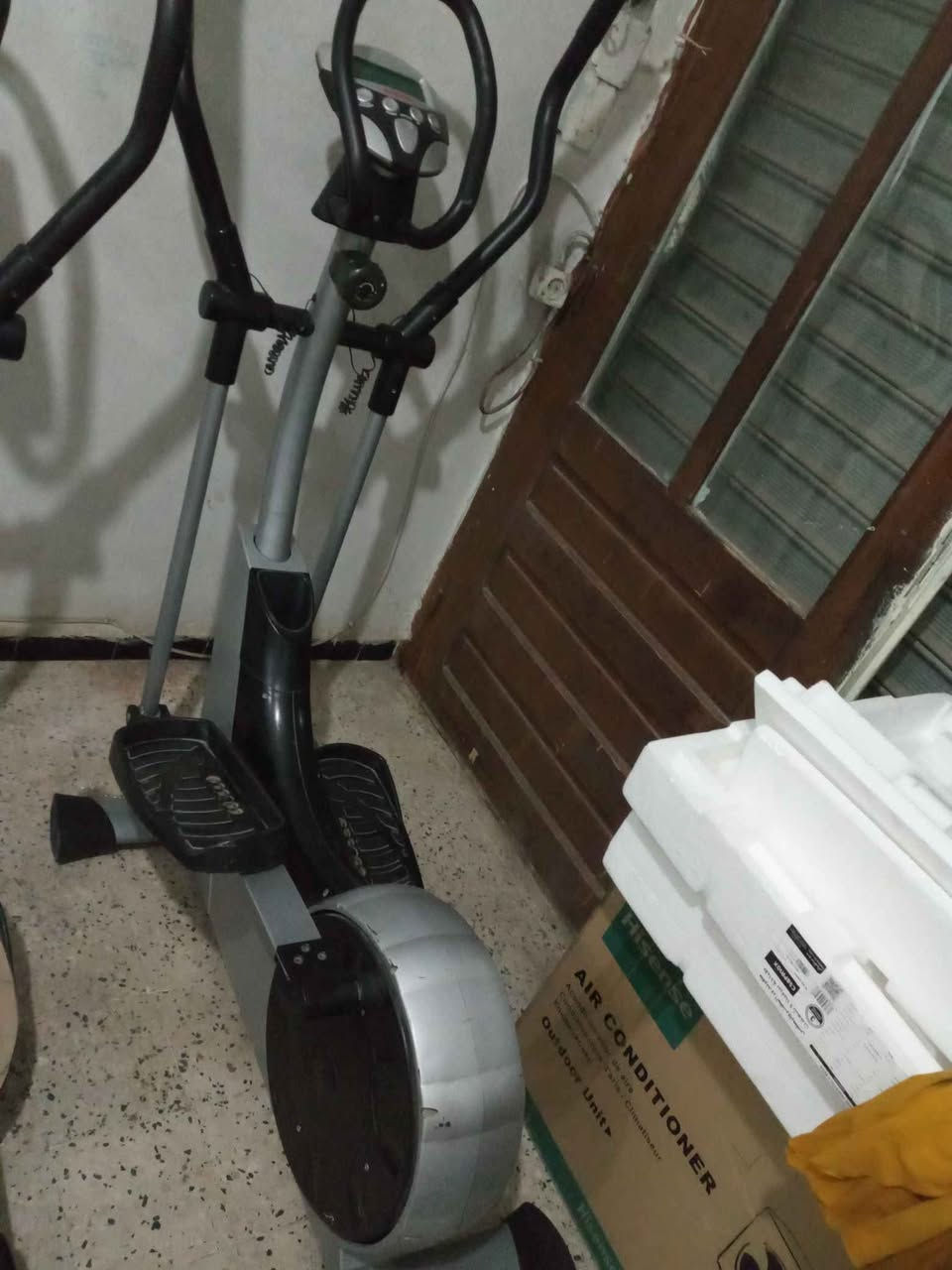 دراجة رياضية منزلية لحرق الدهون


**إذا كنت صاحب هذا الإعلان وتريد حذفه لأي سبب، رجاءا أرسل رسالة إلى الدعم الفني**