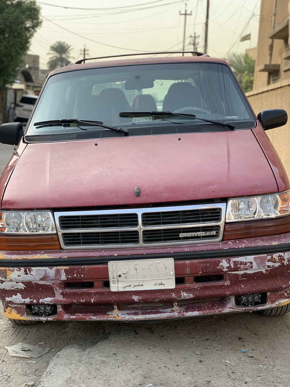 السلام عليكم للبيع موديل ٩٥السيارة بلادية مكينة كير خير من الله مابيها نقوصات بسيط بس الشراي يتصل مكاني بغداد الامين الثانية ***********
