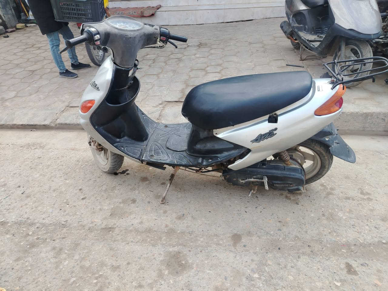 البيع دراجه الكزز  المعلومات دراجه شغاله هندر واحد نقصهه بس جوزه وصالنصه
الاتصال *********** المكان كوت الانوار
السعر 175
