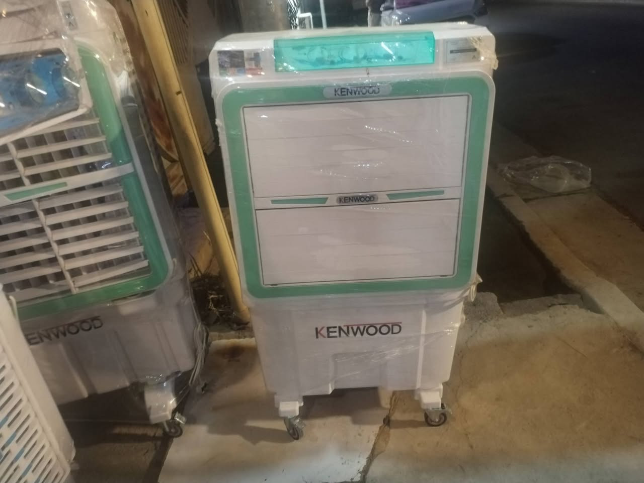 يتوفر لدينا مبردات مختلف الموديلات والأحجام كما موضح في الصور نقدا وبالتقسيط 
#جمعيةبيتي
#للبيع بالتقسيط


**إذا كنت صاحب هذا الإعلان وتريد حذفه لأي سبب، رجاءا أرسل رسالة إلى الدعم الفني**