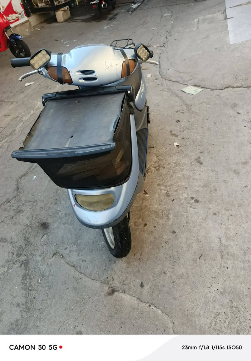 موطور اللبيع السعر 250/بيها مجال اني مكلف بل نشر اتصل على هذه رقم موبايل صاحبو
***********
