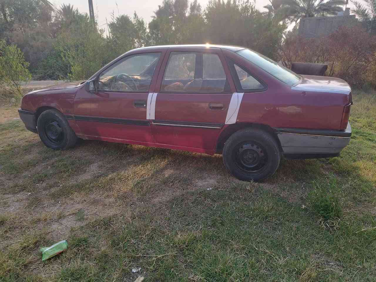 @السلام عليكم سياره فكتره للبيع
أو مراوس بتكسي 
موديل ٩٠
رقم قادسيه نگليزي تحويل مباشر 
السياره جاهزه جاهزه مابيه أي نقص 
المكان بابل///السياره مابيه أي نقص كلشي شغال 
أريد مراوس بتكسي 
***********////////////السعر ٢٦
