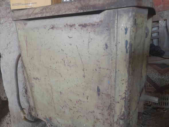 السلام عليكم غراض حداده للبيع كل قطعه وسعرها 
1: مكينة ياباني قدره ٣٠٠
2:مكينة ياباني قدره ٢٥٠ 
3:كراكر قدره ٢٤٠ عدد ٢ 
4:دريل تثقيب ثابت صيني 
5:كتر حديد ثري فيز 7.5احصان 
6: مكص بليت كامل هو وقاعده
الاتصال ***********
