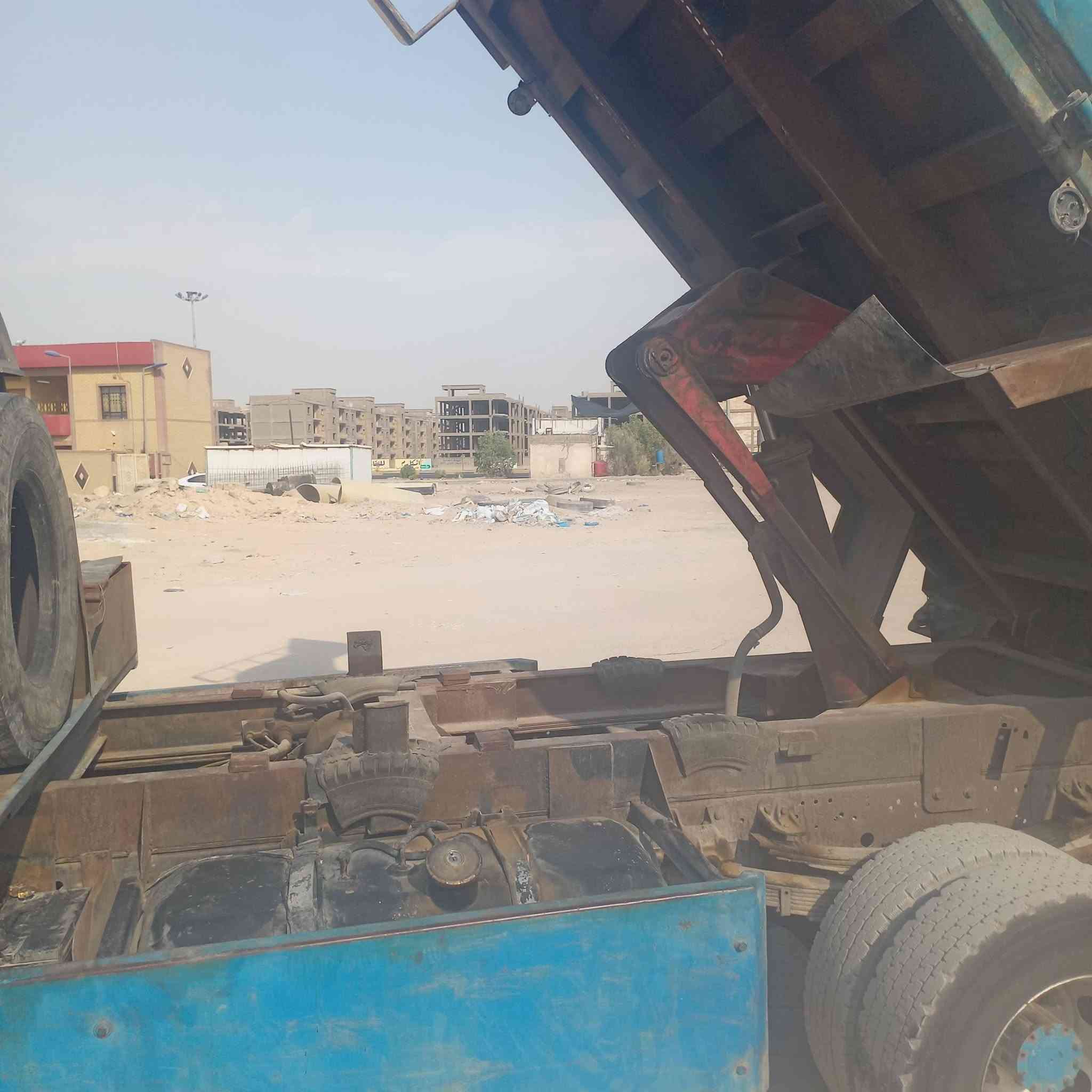السلام عليكم هينو قلاب طيره المكان بصري ***********
