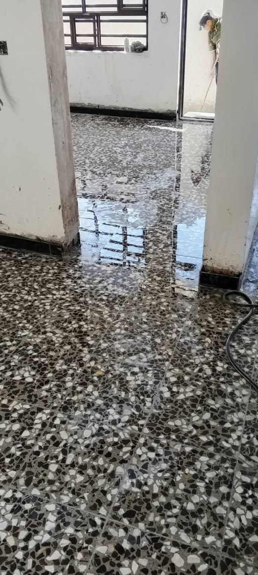 سلام عليكم خوان جاهزين لي عمل سيراميك بل ماده والخبط ومرمر بورسلين الوح وكاشي وشغل درجه اولى بغداد فقط *********** ***********
