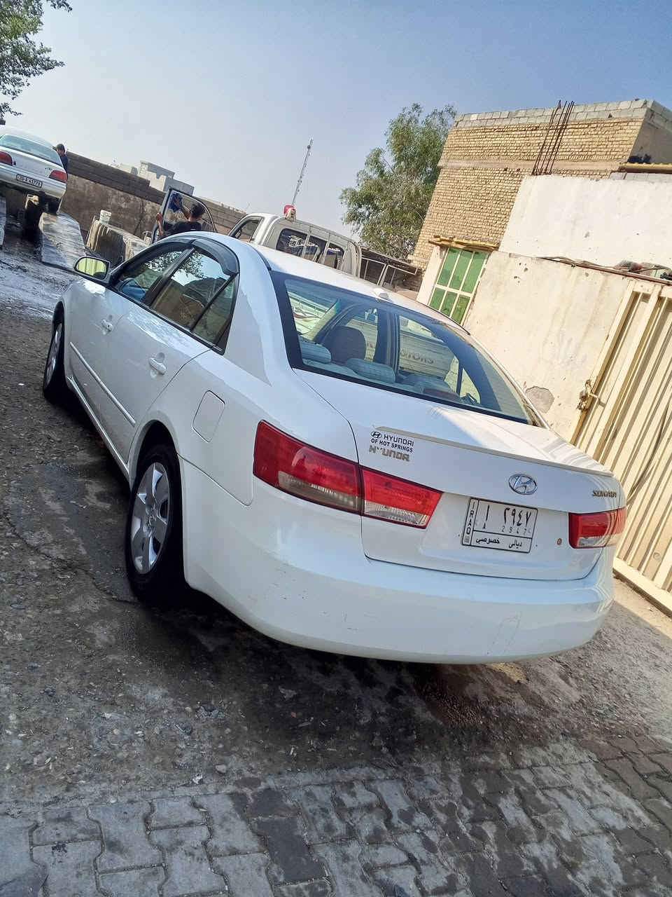 سلام عليكم سوناتا وارد امريكي ضرر جاملق وبنيد بدون دواخل مديل 2008 مكينه كير خير من الله تخم تاير صدر خلفي امامي جديد سيارة حلوه وماتعبانه عله يد وحده تبريد ثلج  تدفئة سيارة حلوه وبل عافيه عل ياخذها اكو بكانات صبغ ابيعك حزام اثر تكشير مكينه 2400 رقم ديالى تحويل ثاني يوم اسعر 97 وبيها مجال حك الجيه مكاني ديالى بلدروز رقم الهاتف ‏‪***********‬‏
