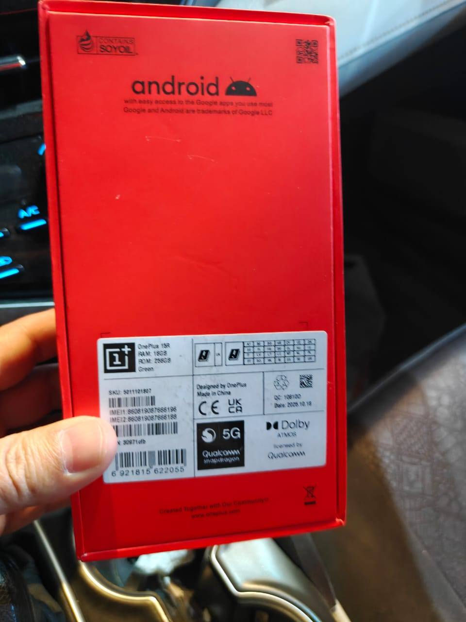 السلام عليكم
One plus 15r 
نظافة 💯 
كامل ملحقات 
السعر 650قفل 
***********
توصيل لكل العراق
