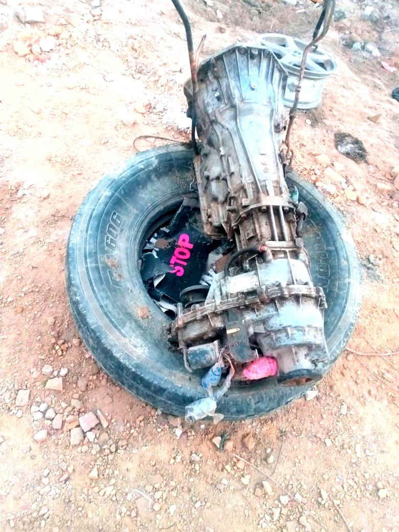 سلام عليكم كير فرويل كيه سورنتو موديل 2008 مكفول كفاله عامه شرط فحص ***********
