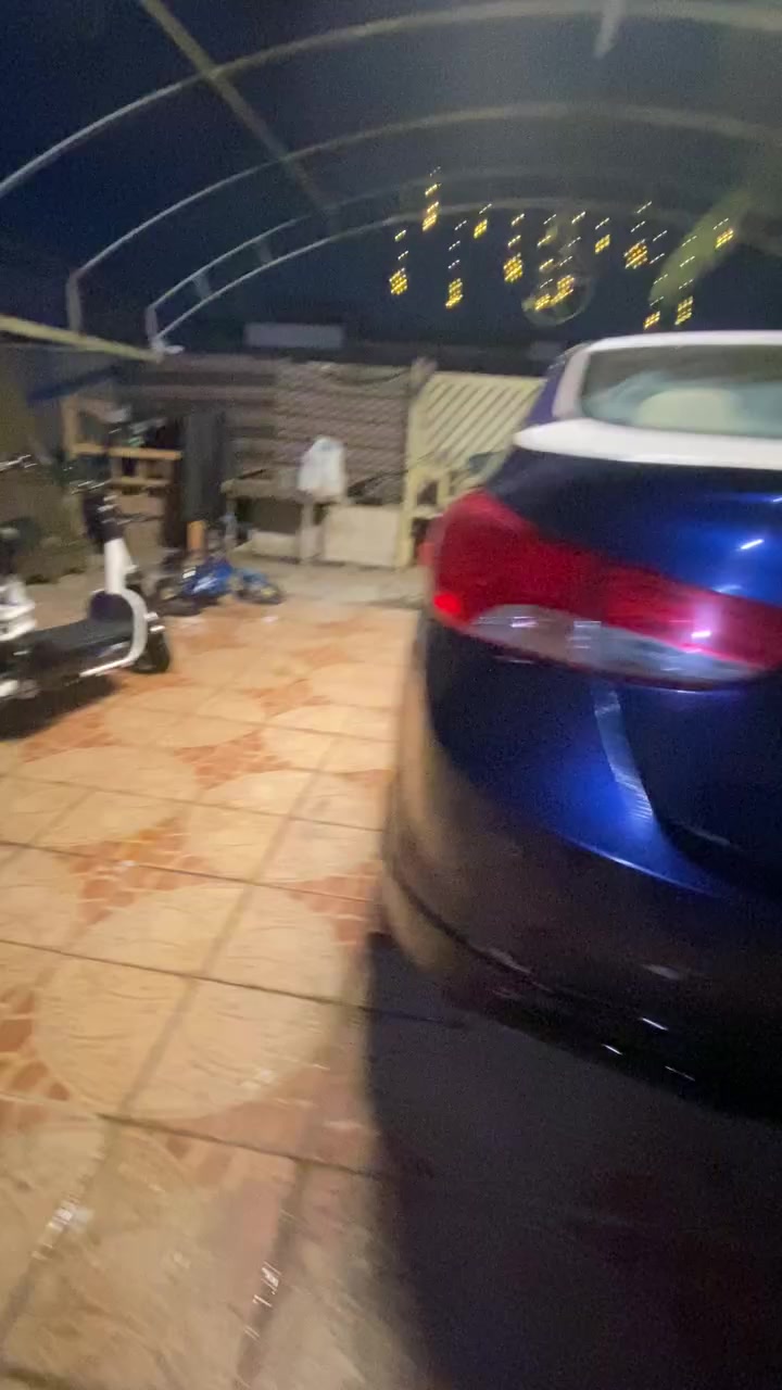 السلام عليكم ورحمه الله وبركاته
دراجه شحن حجم١٤
تشغيل كارت 
بصمه 
سويج
قفل تاير خلفي
مثبت سرعه
اربع نمر الدراجه
لايت زينون 
لد نهاري
بك لايت
اشاره يمين يسار
هورن 
وياها رقم هديه 
وشاحنه والمريات وبايدرات هم 
مكاني بغداد
شارع فلسطين للااستفسار
***********فقط واتساب
