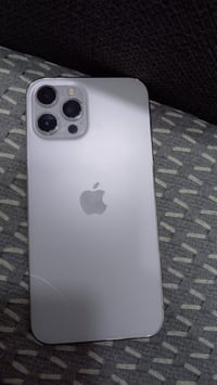 آيفون ١٢ برو ماكس • ٢٥٦ • بطارية ٧٠٪