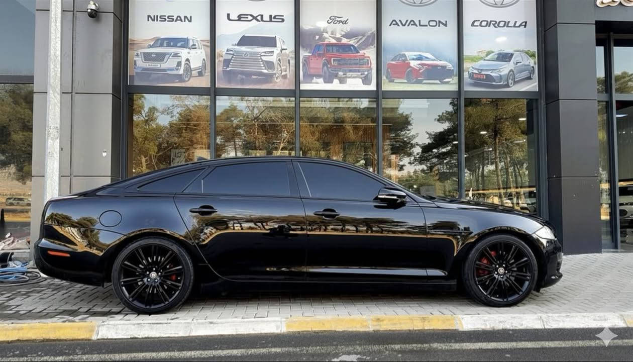 jaguar xjl
فول مواسوفات
مەکینە ٢٠ تۆربۆ 
هەموو گیانی بەشەرت بێ کرانەوە بێ گۆران
تەنها ٧٨ هەزار رۆیشتووە 
بێ بۆیاخ 
پانۆراما 
بەسمە 
کوشن جلد و میمۆری و کوشن هیتەر 
ڕاداری ئاوینە 
حاسەی پێش و دوا
شاشە و کامیرا
هەر ٤ دەرگا سەحب و بەسمە 
سنوق شەفت
*********** السليمانية, العراق
