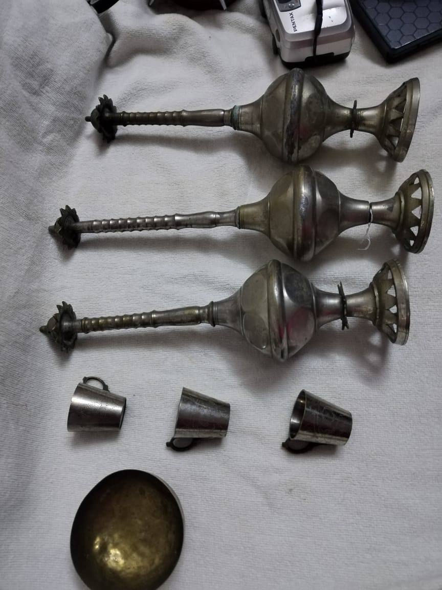 السلام عليكم... هذوله كلهم ب١٥٠ المكان الموصل ***********
