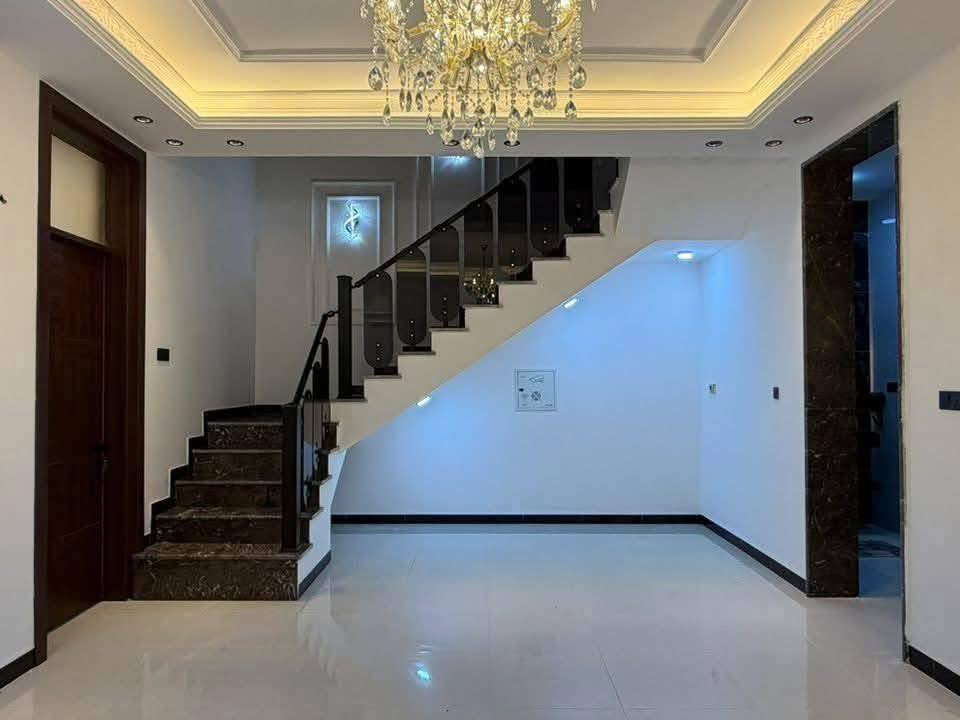 🏡 الديكور لغة الجمال… ونحن نجيد التحدث بها.
نحوّل بيتك إلى لوحة فنية تنبض بالأناقة والذوق الرفيع ✨
بلمساتنا يصبح المكان حكاية فخامة وراحة لا تُنسى 💫
📞 للاستفسار والتواصل:
***********
