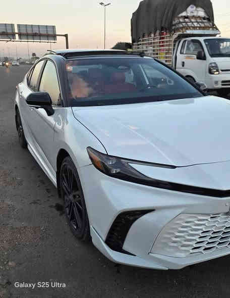 السلام عليكم
تويوتا كامري هايبرد موديل 2025 اعلى فئه XSE
كشنات تدفئه تبريد 5 كامرات\ 5رادارات 360درجه
وباقي مواصفات xse المعروفه
ماشيه 9الف كيلو 
الحادث/بنيد +شواصي عالبارد بدون صبغ 
السعر 275 
بغداد الكرخ/للاستفسار:***********
