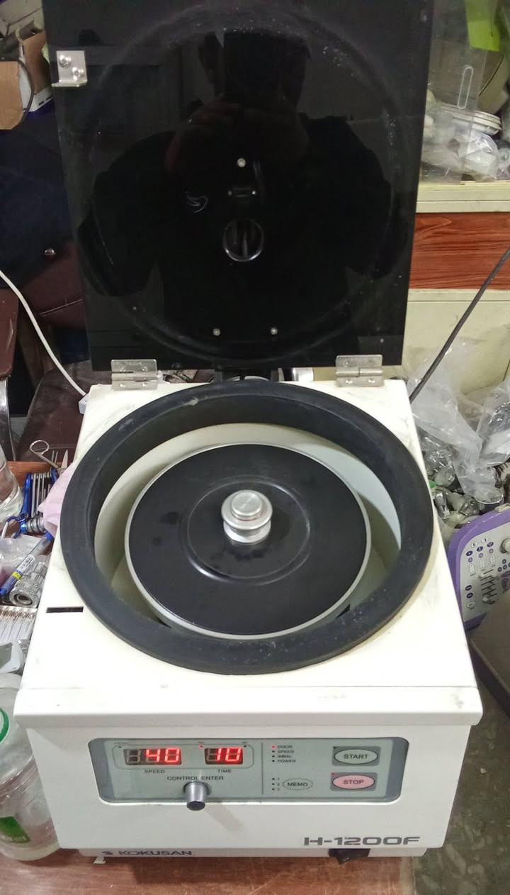 السلام عليكم مايكرو سنتر ياباني نظيف 95% شغله ممتاز الصوت كاتم سعر 400 دولار لاستفسار على رقم الواتساب 
‏‪0771 578 6938‬‏
