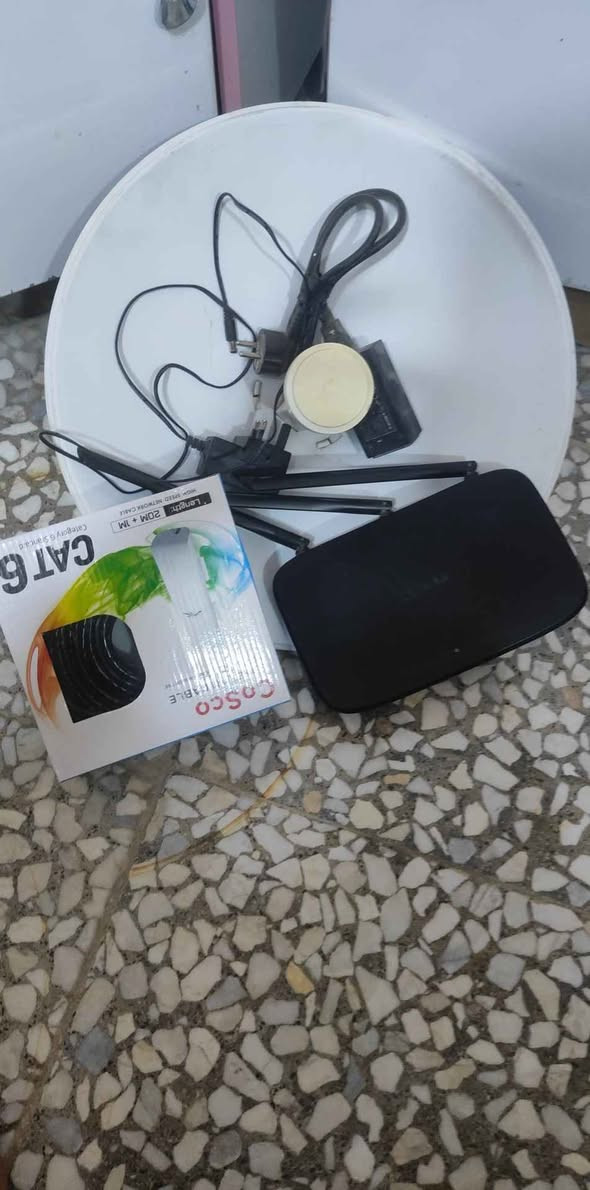 شبكه كامله مع كيبل جديد 20 متر نضيفه ضمان اطيك احسن

 نوعيه بور بيم تجي للمحل وشوفها 110 مكاني نجف حي ميسان

عندي 5انواع اني ابو انترنيت انطيك شغله مضبوطه امانه الله كلهن شغالات وفحص ومضمان النجف, العراق


**إذا كنت صاحب هذا الإعلان وتريد حذفه لأي سبب، رجاءا أرسل رسالة إلى الدعم الفني**