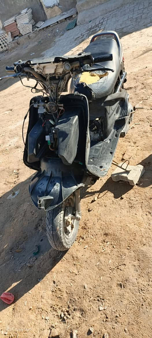 سلام عليكم دراجة البيع شغاله كهربيت مكينه نعمه مفتوحه مكان كوفه السعر 250وبيه مجال اتصل عليه رقم***********خاص مفتوح
