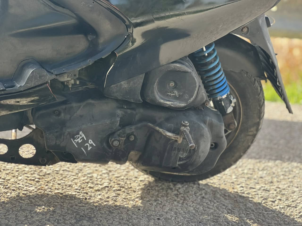 دراجه فراشه فحل للبيع دراجه مانقصه اي شي فقط دبلات الماميه فقطط دراجه نصبتهه حلوا مابيها شي تجاري حتا جوزه اصليه دراجه شغاله سلف هندر محرك مفتوح مبدل فقط ولفاتت صرلهن 4ايام من بدلت بس مره وحده محرك ناعمم شلعه معدل فولل سعرر 325وبيها مجالل للشراي ***********
