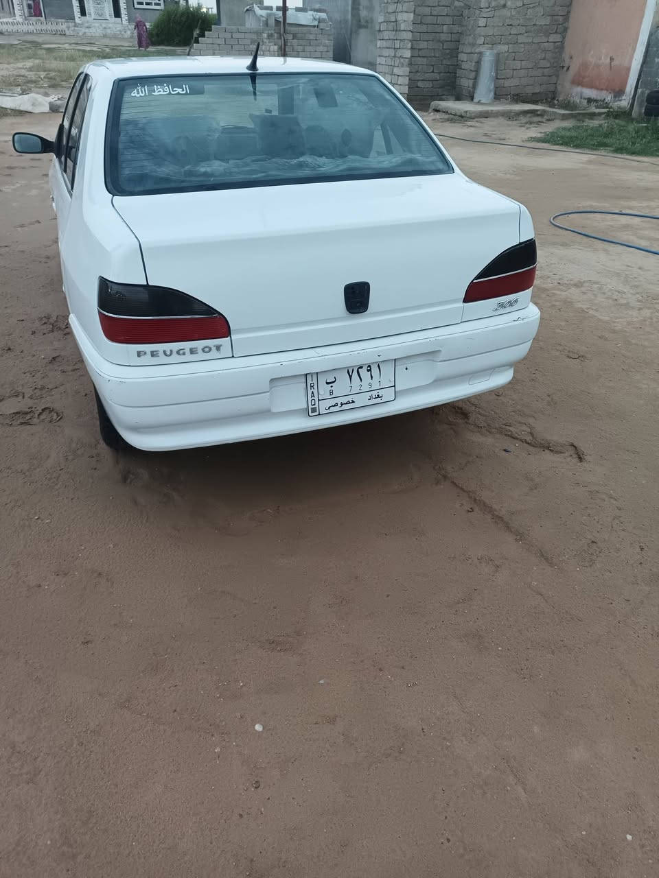 السلام عليكم بيج 306 كفاله عامه للبيع سعرها 63 بها مجال ***********
